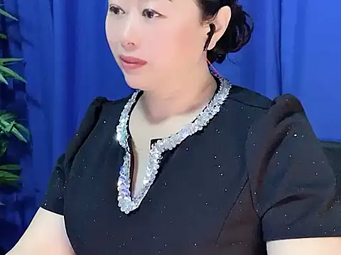 yaoyao22678 online show from 13, 11, 2025