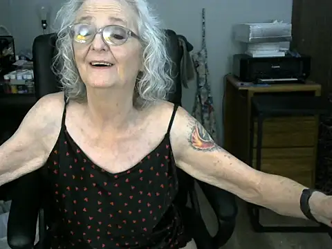 Snapshot of JoleneDelacroix chatting on 19, 1, 2026 JoleneDelacroix online show from 19, 1, 2026