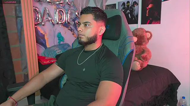 Snapshot of Tiler_wolker chatting on 1, 4, 2026 Tiler wolker online show from 1, 4, 2026