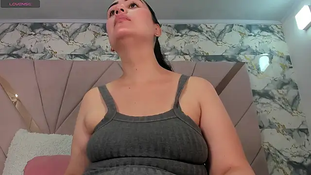 naomy sexy  online show from 29, 3, 2026