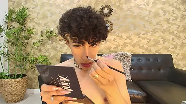 Snapshot of Nayla_Monroee chatting on 14, 1, 2026 Nayla Monroee online show from 14, 1, 2026