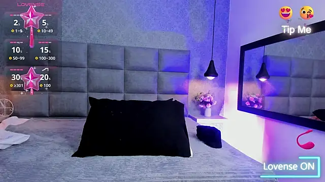 Luna Bella3 online show from 17, 12, 2025