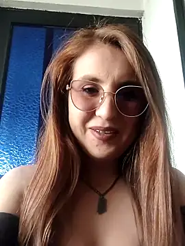 Snapshot of Alyah_1-2 chatting on 3, 11, 2025 Alyah 1-2 online show from 3, 11, 2025