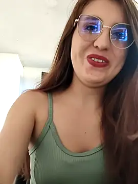 Snapshot of Alyah_1-2 chatting on 13, 11, 2025 Alyah 1-2 online show from 13, 11, 2025