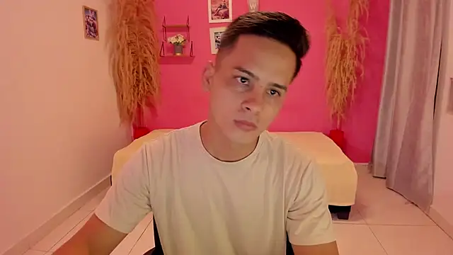 elmasmas01 online show from 7, 11, 2025