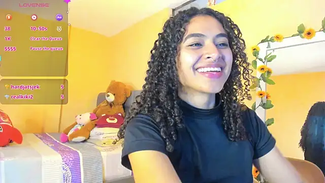 Keniia rizz online show from 8, 6, 2026