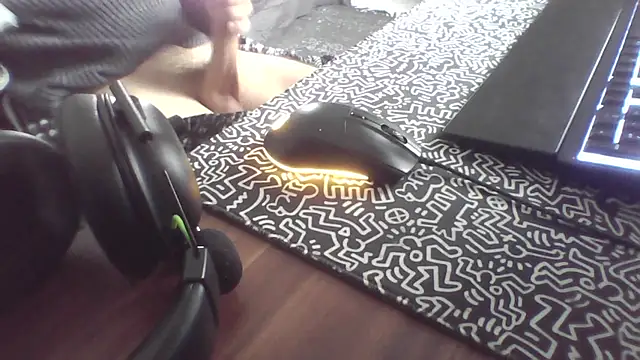 Snapshot of ariesss_ chatting on 27, 4, 2026 ariesss online show from 27, 4, 2026