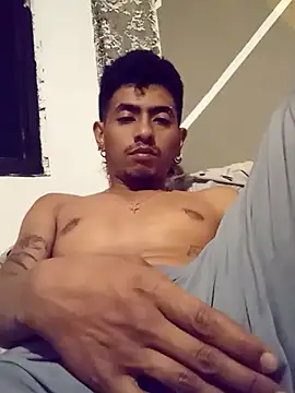 SkinniYamo online show from 5, 3, 2026