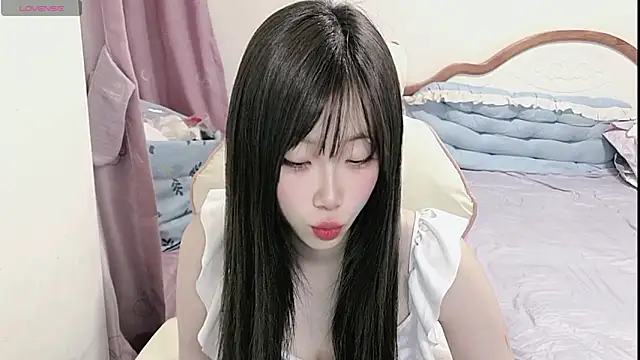 Snapshot of Vivian-88 chatting on 28, 5, 2026 Vivian-88 online show from 28, 5, 2026