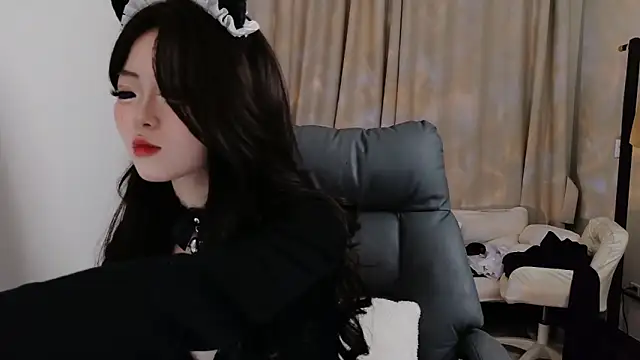 onnijiang123 online show from 5, 11, 2025