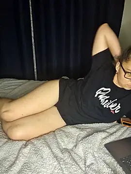 lilMissMarli online show from 4, 11, 2025