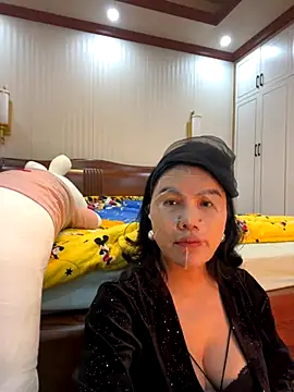 Snapshot of Qt889999 chatting on 10, 11, 2025 Qt889999 online show from 10, 11, 2025