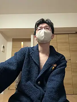 Snapshot of isao752702 chatting on 14, 12, 2025 isao752702 online show from 14, 12, 2025