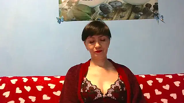 Snapshot of IffetLove42 chatting on 16, 4, 2026 IffetLove42 online show from 16, 4, 2026