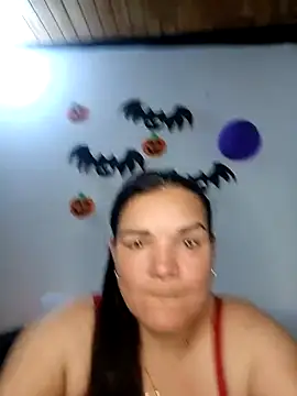 Snapshot of MonSex_2025_ chatting on 26, 10, 2025 MonSex 2025  online show from 26, 10, 2025