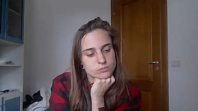 Snapshot of SinnEmily chatting on 14, 4, 2026 SinnEmily online show from 14, 4, 2026