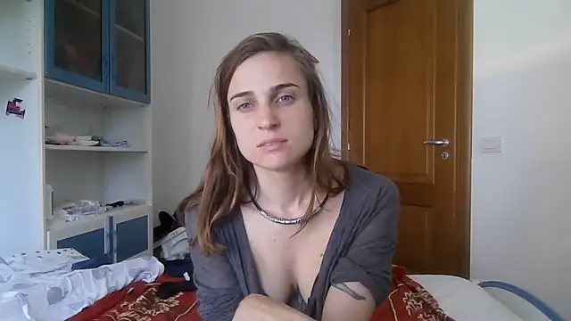 Snapshot of SinnEmily chatting on 16, 4, 2026 SinnEmily online show from 16, 4, 2026