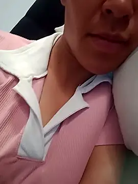 Snapshot of lauren_hill02 chatting on 28, 10, 2025 lauren hill02 online show from 28, 10, 2025