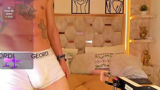 Snapshot of Andrew_Haalls chatting on 3, 11, 2025 Andrew Haalls online show from 3, 11, 2025