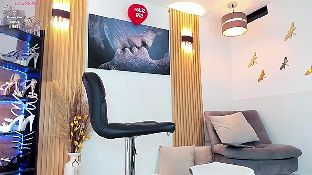 Snapshot of Andrea_zhang chatting on 7, 3, 2026 Andrea zhang online show from 7, 3, 2026