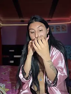 Snapshot of anny__18 chatting on 5, 11, 2025 anny 18 online show from 5, 11, 2025