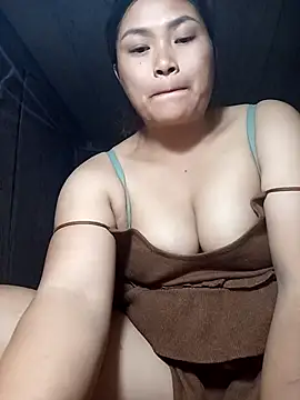 Snapshot of loncon-mup chatting on 30, 10, 2025 loncon-mup online show from 30, 10, 2025