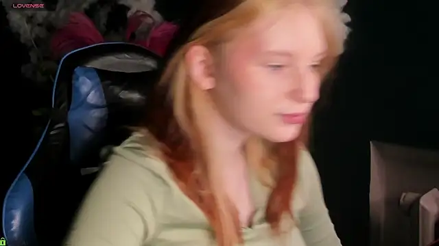 Snapshot of AngelWisee chatting on 20, 6, 2026 AngelWisee online show from 20, 6, 2026
