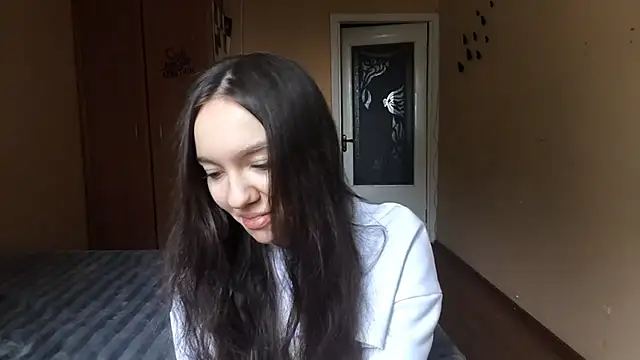 Kimixoo online show from 12, 11, 2025