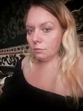 Lana-murr online show from 31, 10, 2025