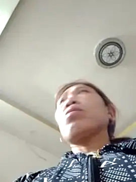 Snapshot of bella-la chatting on 10, 2, 2026 bella-la online show from 10, 2, 2026