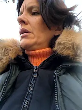 Piediniecollant online show from 10, 1, 2026