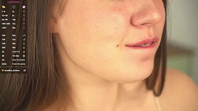 LoreeScialdone online show from 19, 11, 2025