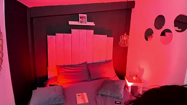 Snapshot of mia_jagger chatting on 18, 2, 2026 mia jagger online show from 18, 2, 2026