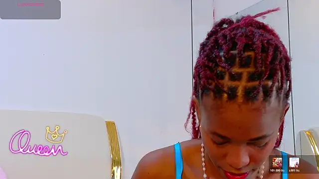 Snapshot of LilithMiller_ chatting on 22, 4, 2026 LilithMiller online show from 22, 4, 2026