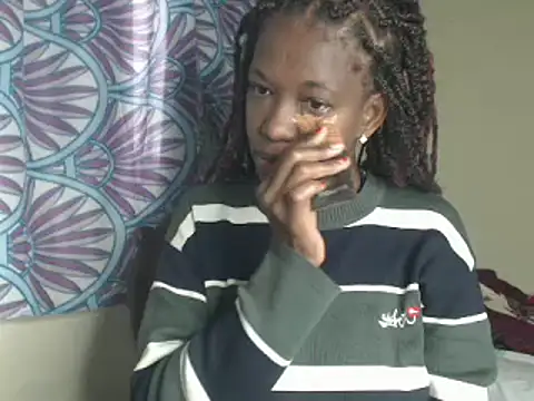 Snapshot of LilithMiller_ chatting on 19, 6, 2026 LilithMiller online show from 19, 6, 2026