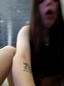 Heavenlyangelforever online show from 4, 12, 2025