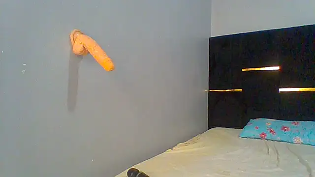 Snapshot of sashachin chatting on 11, 4, 2026 sashachin online show from 11, 4, 2026