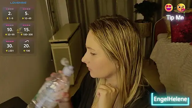 EngelHelene online show from 6, 11, 2025