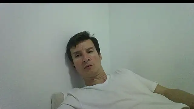 carliesexyman online show from 22, 11, 2025