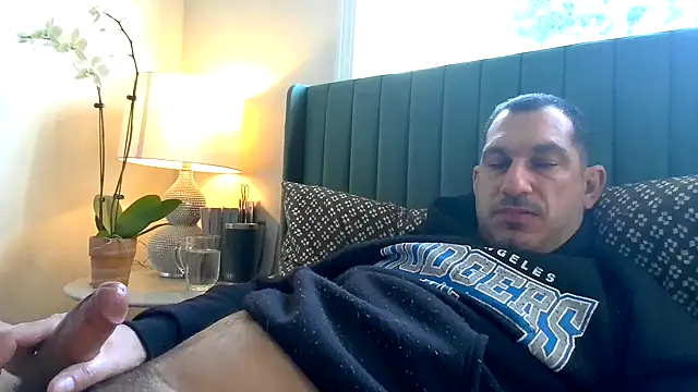 Snapshot of ckraiders84 chatting on 4, 4, 2026 ckraiders84 online show from 4, 4, 2026