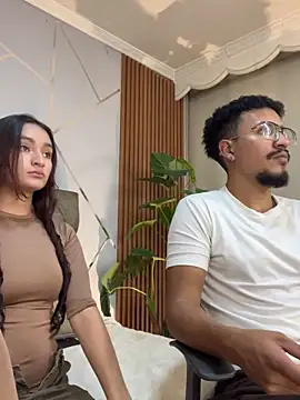 Noa N Luxy online show from 11, 11, 2025