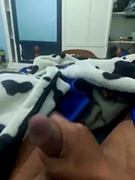 Snapshot of Ayoub_ben27 chatting on 22, 12, 2025 Ayoub ben27 online show from 22, 12, 2025