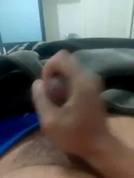 Snapshot of Ayoub_ben27 chatting on 17, 1, 2026 Ayoub ben27 online show from 17, 1, 2026