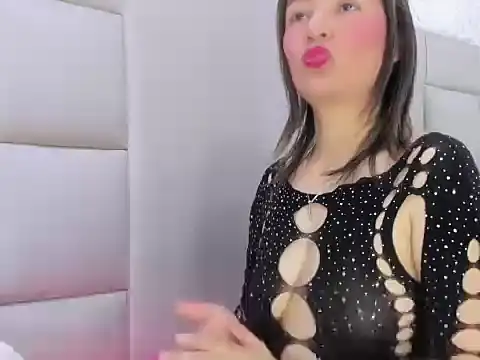 HannMachinne online show from 4, 11, 2025