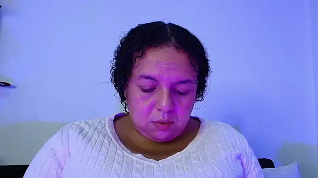 Natasha Amber online show from 5, 11, 2025