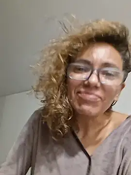 Snapshot of loveryvicky chatting on 15, 11, 2025 loveryvicky online show from 15, 11, 2025