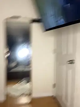 sluttyAlly21  online show from 28, 10, 2025