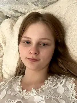 Snapshot of everyyday chatting on 2, 11, 2025 everyyday online show from 2, 11, 2025