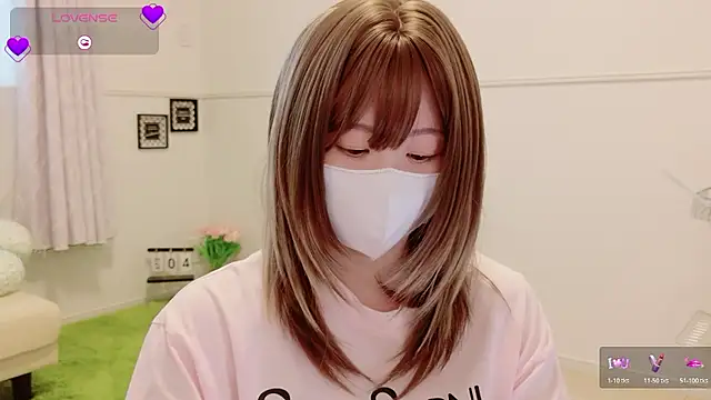 Snapshot of KIRINO_xx_ chatting on 4, 4, 2026 KIRINO xx online show from 4, 4, 2026