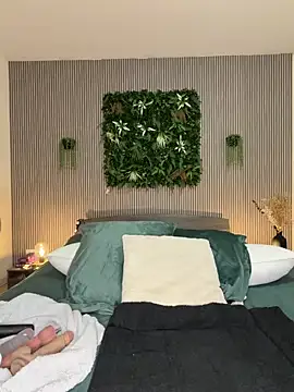 Snapshot of MysteryGirl__ chatting on 31, 3, 2026 MysteryGirl online show from 31, 3, 2026